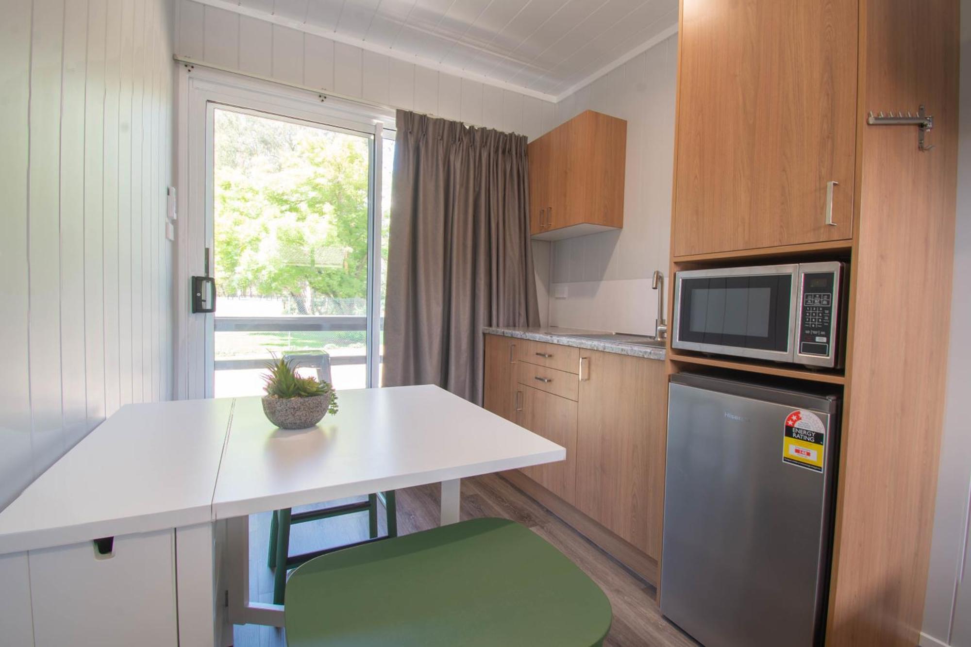 Gundagai Tourist Suites Екстериор снимка